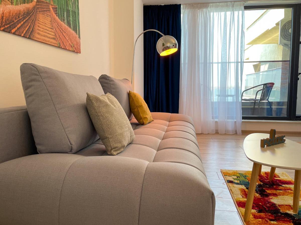 Azure Sea Apartments - Bychoice Mamaia Ngoại thất bức ảnh