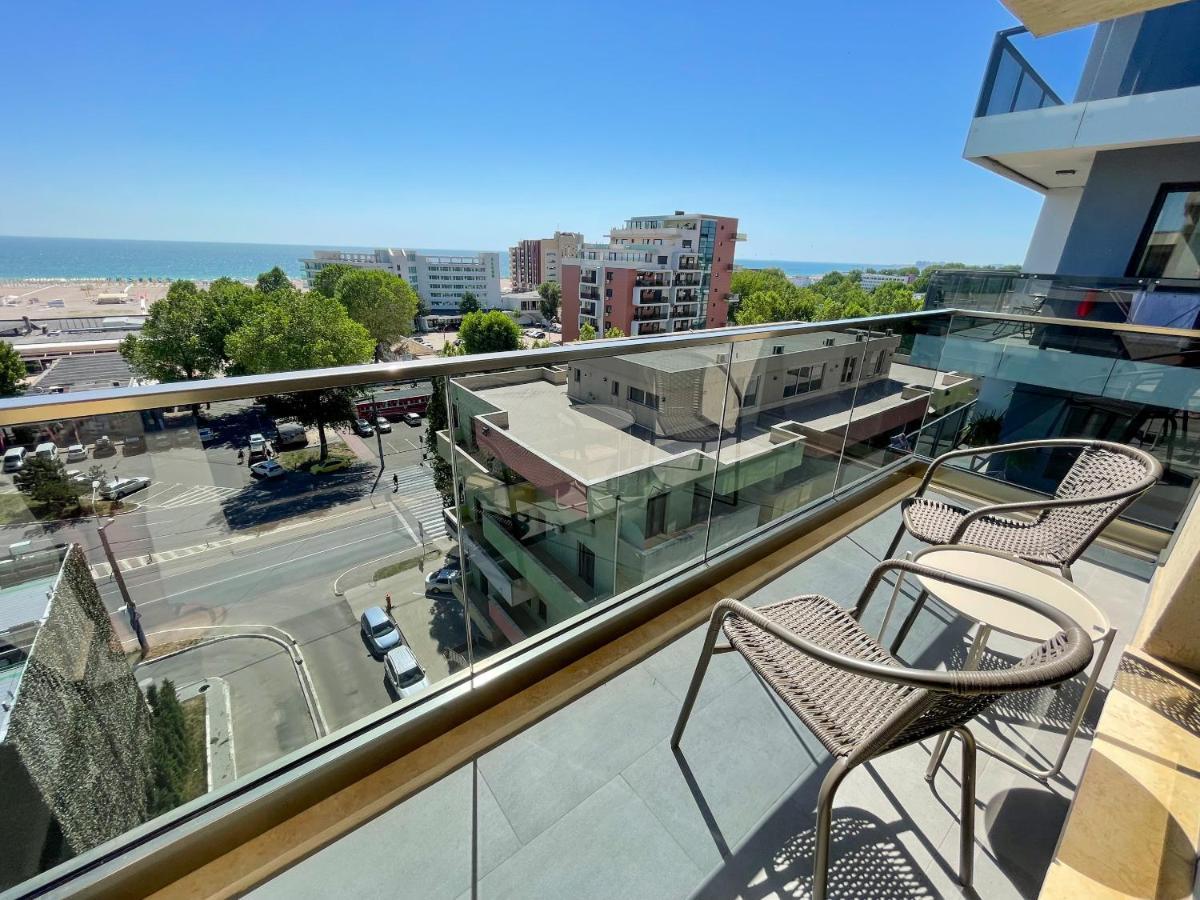 Azure Sea Apartments - Bychoice Mamaia Ngoại thất bức ảnh