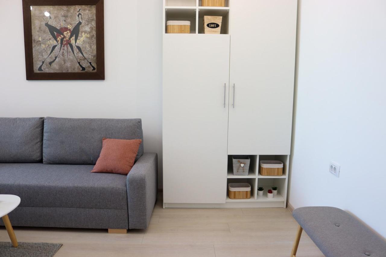 Azure Sea Apartments - Bychoice Mamaia Ngoại thất bức ảnh