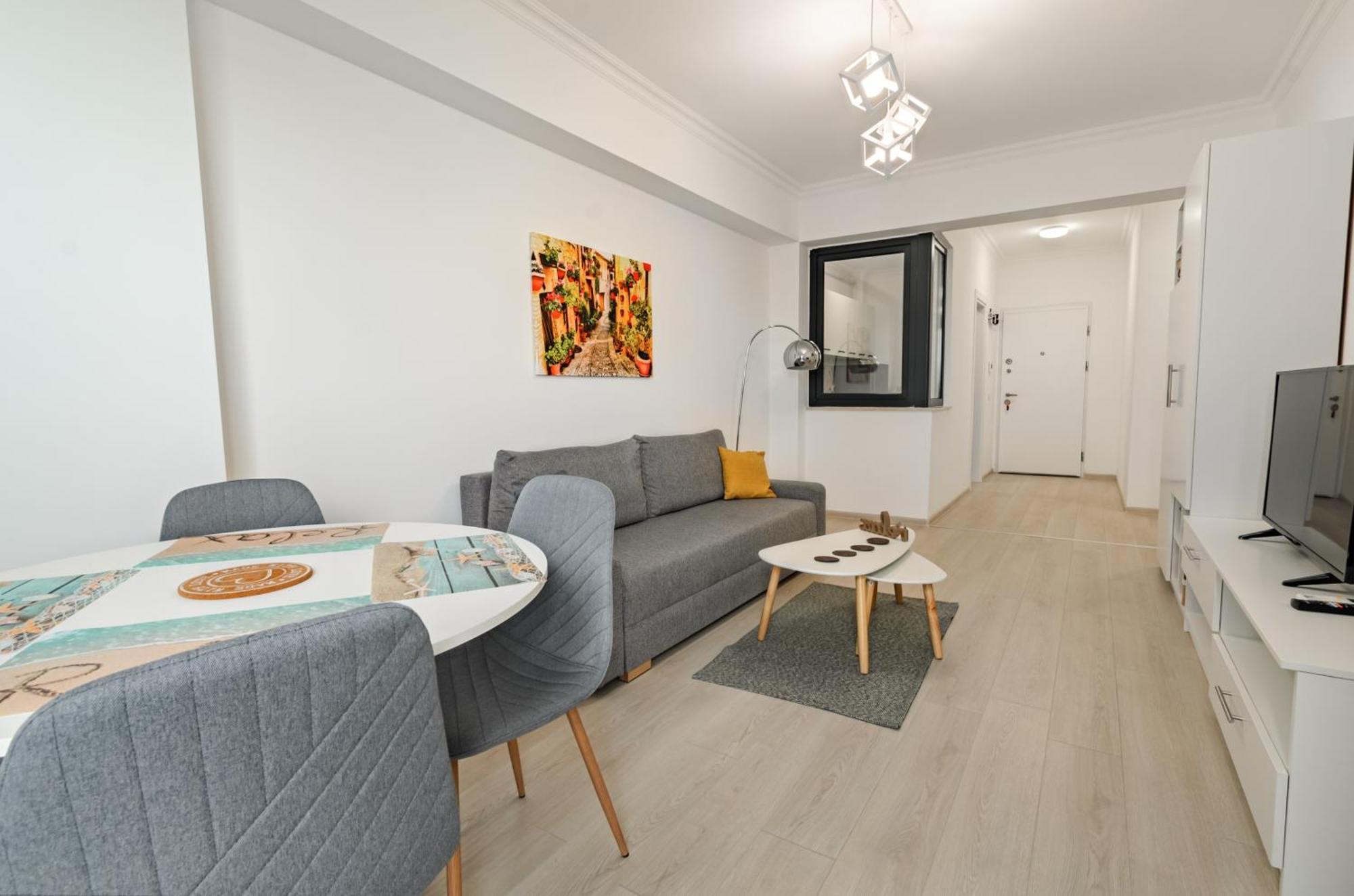 Azure Sea Apartments - Bychoice Mamaia Ngoại thất bức ảnh