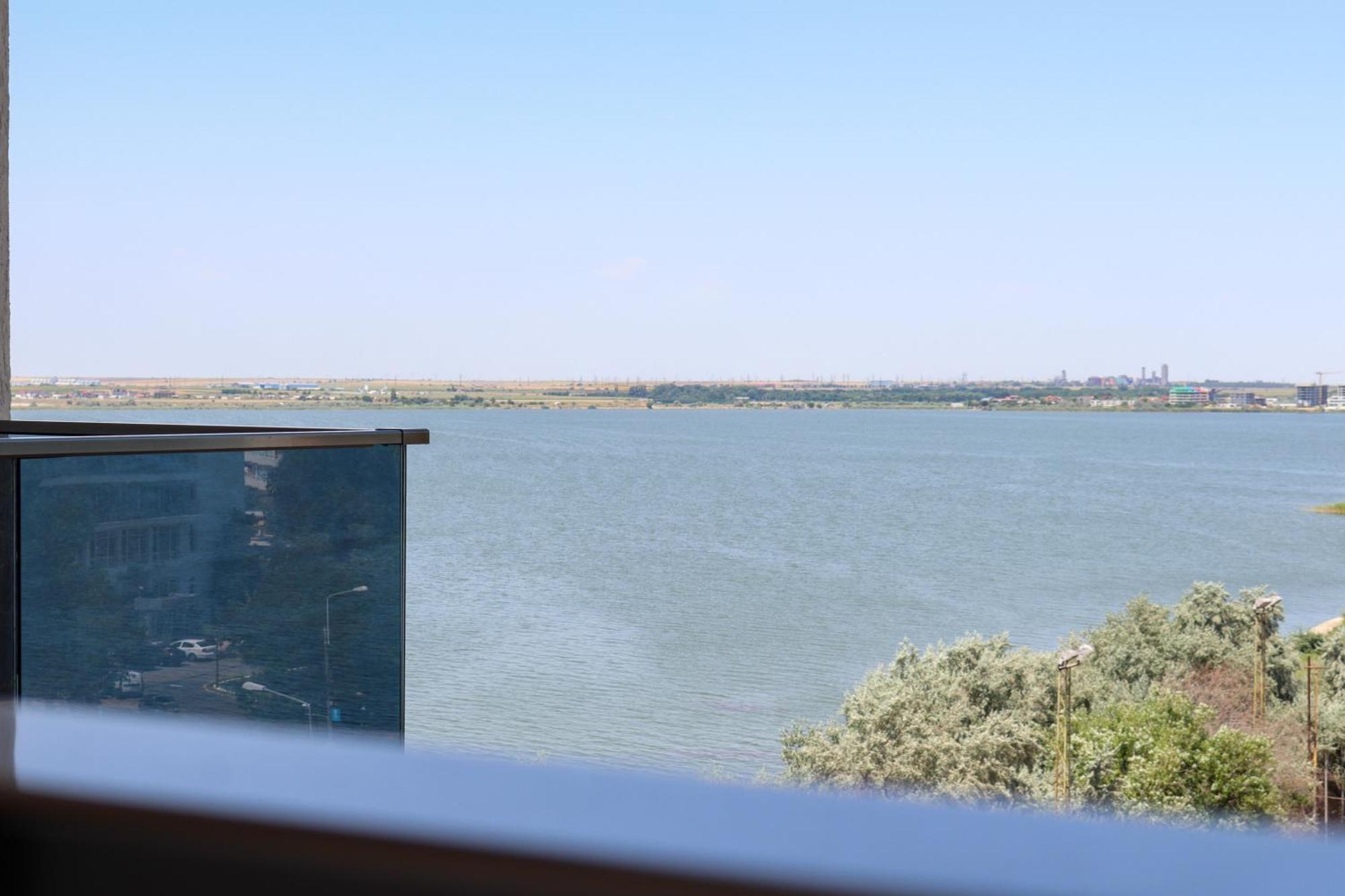 Azure Sea Apartments - Bychoice Mamaia Ngoại thất bức ảnh